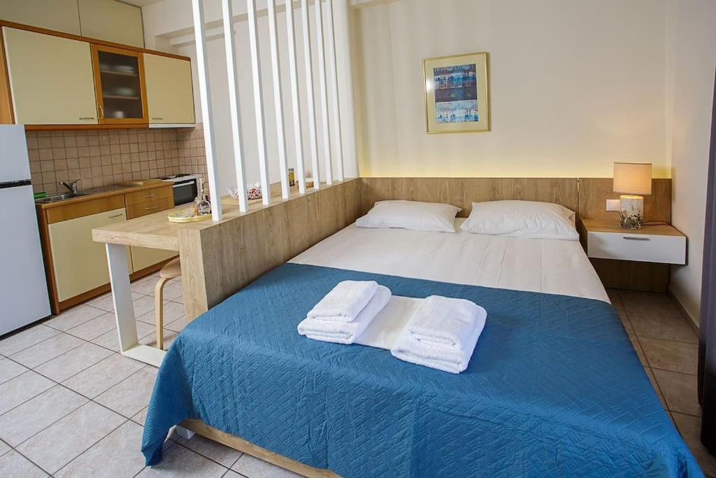 Piranthou Studios & Apartments Ираклион Экстерьер фото